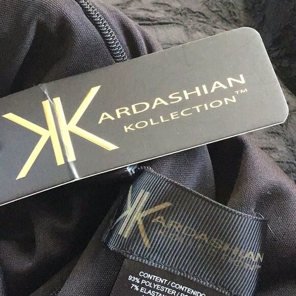 Kardashian Kollection Black Quilted Sleeveless Halter Dress NEW - Picture 15 of 15